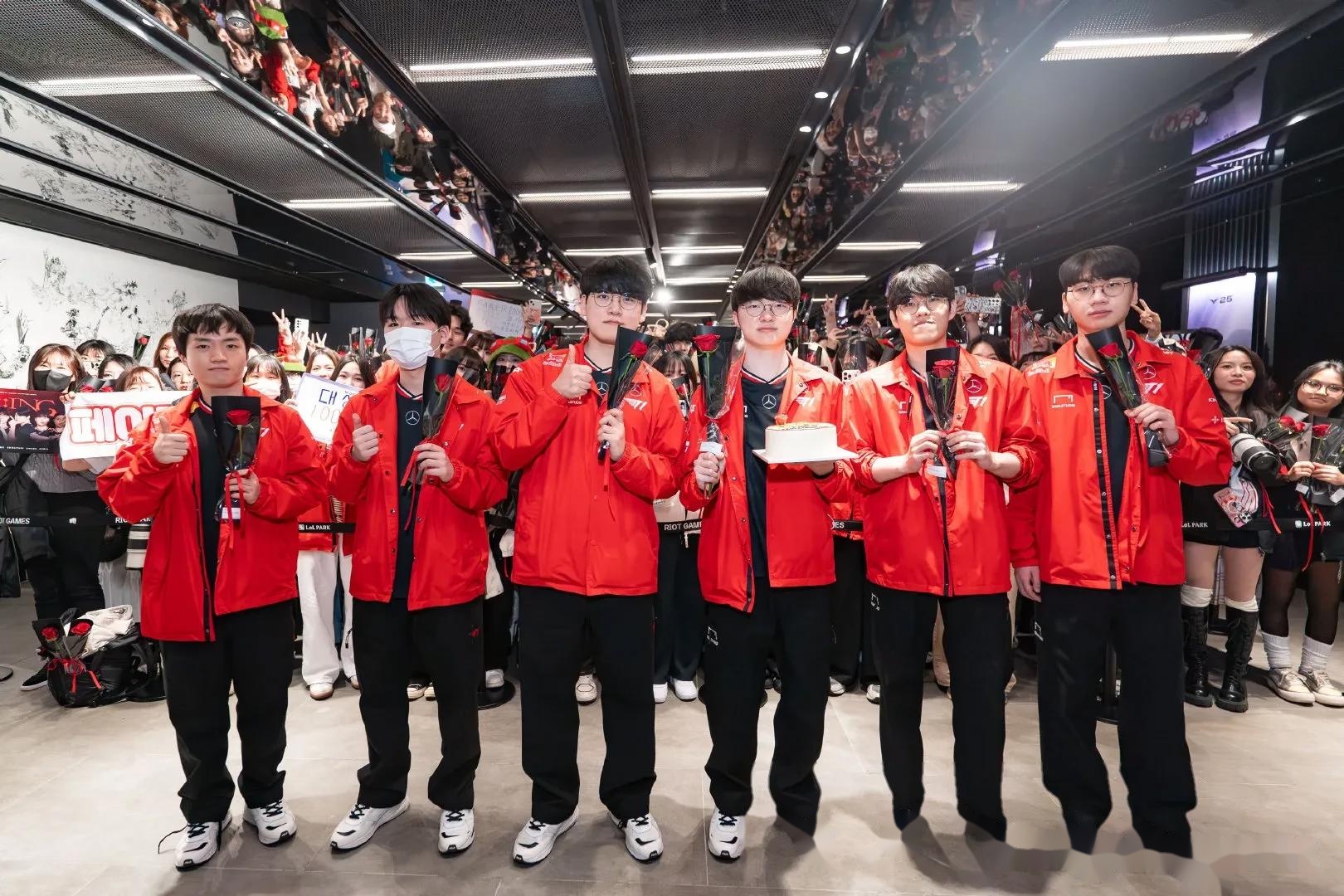 开云体育-CLG碾压JDG，Faker拿下关键大龙焦点之战2025世界赛，点燃全场激情的简单介绍