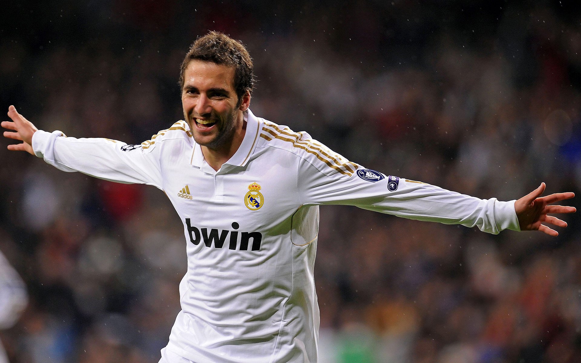 当巴尔韦德在凌晨四点的电视屏幕上执教—NBA季后赛之夜与跨界启示录